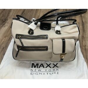 MAXX New York Signature Duffle Purse Tan Gold Zippers‎ Cheetah Magnetic Closure